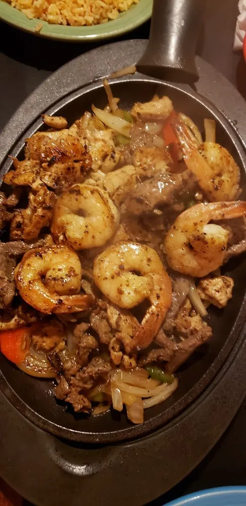 3 Meat Fajitas